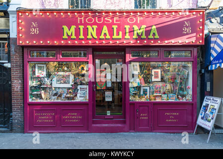 Haus der MinaLima Shop und Galerie in der Griechischen Street, Soho, London, England, UK. Stockfoto