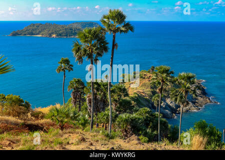 Januar 6, 2016 Laem Phromthep Phuket Thailand Allgemeine Ansicht des phromthep Cape Stockfoto