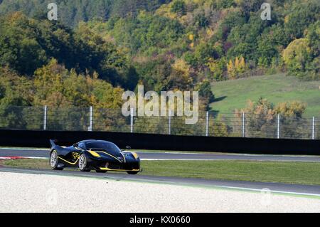 MUGELLO, Italien - 26. OKTOBER 2017: Ferrari FXX-K während Finali Mondiali Ferrrari 2017-XX Programme in Mugello Stockfoto