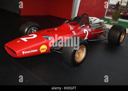 MUGELLO, IT, Oktober 2017: Vintage Ferrari F1 312 1967 von Lorenzo Bandini und Chris Amon in der Paddock Show von Ferrari Jubiläum 1947-2017 im Mugello Stockfoto