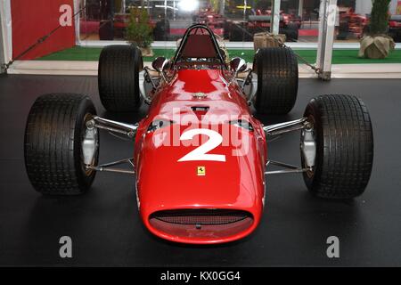 MUGELLO, IT, Oktober 2017: Vintage Ferrari F1 312 1967 von Lorenzo Bandini und Chris Amon in der Paddock Show von Ferrari Jubiläum 1947-2017 im Mugello Stockfoto