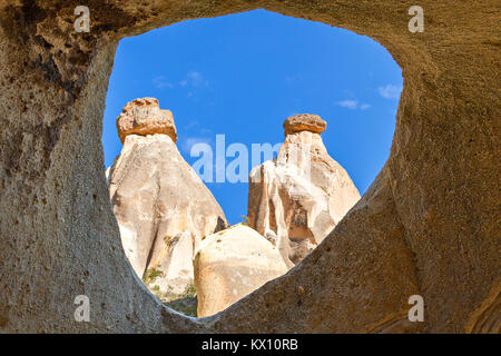 Feenkamine in Urgup, Kappadokien, Türkei. Stockfoto