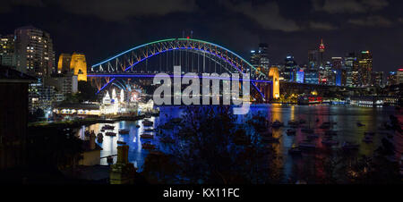 Spezielle Beleuchtung und Installationen schmücken legendären Sydney Harbour als Teil der jährlichen Vivid Festival ab dem 23. Mai, 9. Juni 2014. Stockfoto