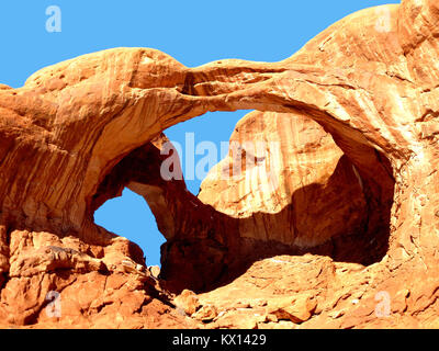 Double Arch, Arches National Park, Utah, Vereinigte Staaten von Amerika, Close-Set Paar, Kalkstein, Sandstein, Erosion Stockfoto