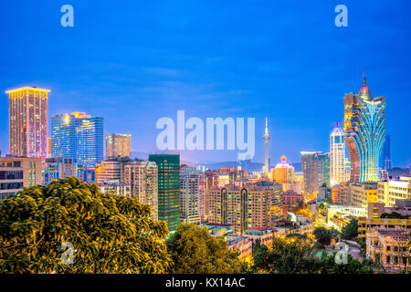 Die Skyline von Macau bei Nacht Stockfoto