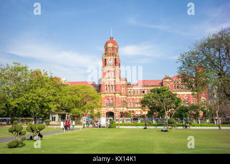 High Court Gebäude in Yangon, Myanmar Stockfoto