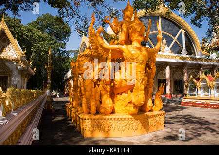 Kerze Abbildung in die Parade der traditionellen Parade Ubon Ratchathani Kerze Festival für Menschen zeigen und Reisende auf der Suche und im Wat Phra Besuch, Stockfoto