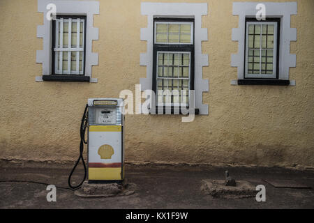 Ein Jahrgang Benzin pumpe im nördlichen Kap, Südafrika Stockfoto