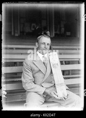 Ziehen Sie Bradman mit seinem 'Dauf Bradman" Marke, Sykes bat, Ca. 1932 von Sam Haube Stockfoto