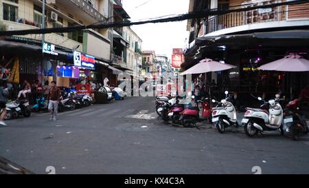 136 Street touristische Nachtleben Bar nach Stunden Spaß Fotos Phnom Penh Kambodscha Stockfoto