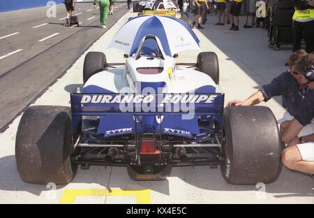 Rückseite eines Lola T 96/50 Rennwagen, Internationale Formel 3000 Runde 5, Silverstone Aug 17 1996. Stockfoto