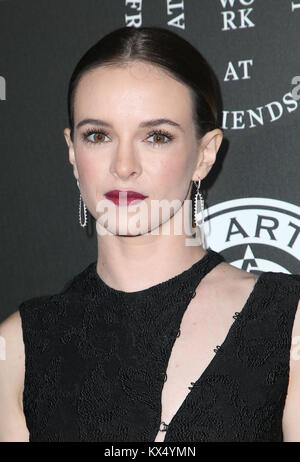 SANTA MONICA, CA - 6. Januar: Danielle Panabaker bei Art der Elysium 11. jährlichen Himmel Feier an der Barker Hangar in Santa Monica, Kalifornien am 6. Januar 2018. Credit: Faye Sadou/MediaPunch Stockfoto