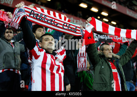 Bilbao, Spanien. 07 Jan, 2018. Athletic Club Bilbao Anhänger während der spanischen La Liga Fußball Match zwischen Athletic Bilbao und Club Deportivo Alaves, an San Mames Stadium, in Bilbao, Nordspanien, Sonntag, Januar, 07, 2018. Credit: Gtres Información más Comuniación auf Linie, S.L./Alamy Live News Credit: Gtres Información más Comuniación auf Linie, S.L./Alamy leben Nachrichten Stockfoto