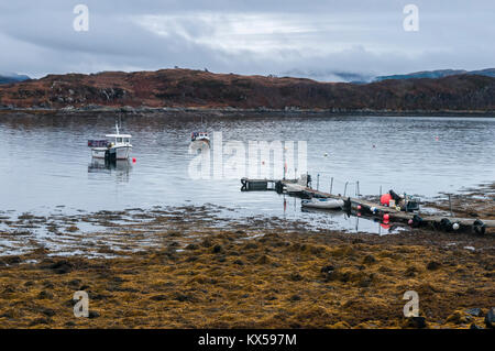 Ein Wintertag in Port na Croisg, Glenmore in der Nähe von glenborrodale auf Loch Sunart, Ardnamurchan, Lochaber, Schottland. 24. Dezember 2017. Stockfoto