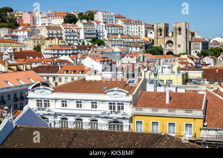 Lissabon Portugal, Baixa, Chiado, historisches Zentrum, über Kopf, Luftaufnahme von oben, Aussicht, Panorama, Skyline der Stadt, Dächer, rote Fassfliesen, Gebäude, c Stockfoto