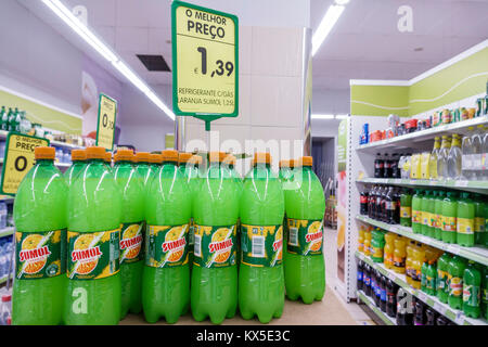 Coimbra Portugal, historisches Zentrum, Mini Preco, Supermarkt, Lebensmittelgeschäft, Shopping Shopper Shopper Shop Geschäfte Markt Märkte Markt Kauf Verkauf, r Stockfoto