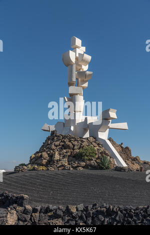 Das "Bauerndenkmal' von César Manrique in San Bartolomé auf Lanzarote. Symbol der Fruchtbarkeit. Stockfoto