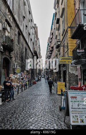 Neapel Altstadt Straße Stockfoto