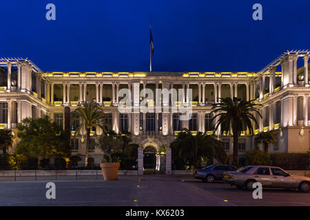 Palais de la Préfecture bei Nacht, Pierre Gautier, Nizza, Côte d'Azur, Frankreich Stockfoto