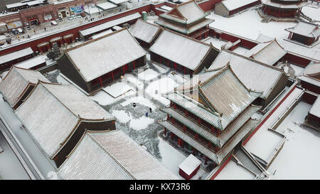 Shenyang, Shenyang, China. 8 Jan, 2018. . Schneebedeckten Mukden Palace in Shenyang, Provinz Liaoning im Nordosten Chinas, 8. Januar 2018. Credit: SIPA Asien/ZUMA Draht/Alamy leben Nachrichten Stockfoto