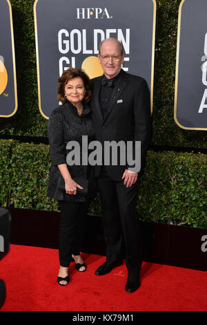 Los Angeles, USA. 07 Jan, 2018. Richard Jenkins & Sharon Jenkins an der 75th jährliche Golden Globe Awards im Beverly Hilton Hotel, Beverly Hills Credit: Sarah Stewart/Alamy leben Nachrichten Stockfoto