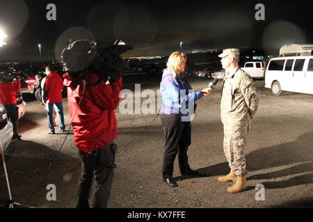 120 Utah Army Guard Soldaten aus der 1457Th Ingenieure für Colorado 4. Oktober 2013 verlassen, Flut - beschädigte Straße wieder aufzubauen. Stockfoto