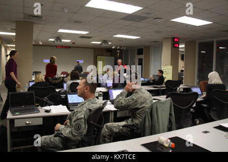 Wachsam Guard Utah 2014 Teilnehmer an der Utah State Capitol in der Gemeinsamen Informationszentrale 11-3-593. # VGUT, 14. Stockfoto