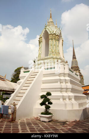 Wat Pho oder Wat Po, der buddhistische Tempel in der Phra Nakhon District, Bangkok, Thailand. Stockfoto