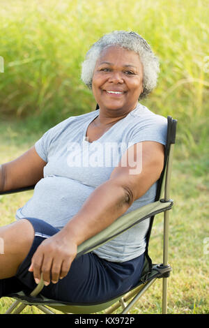 Reifen afrikanische amerikanische Frau. Stockfoto