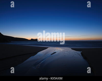 Porthcurno Strand und der Blick Richtung Logan Rock Beginn 6. Januar 2018 Stockfoto