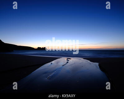 Porthcurno Strand und der Blick Richtung Logan Rock Beginn 6. Januar 2018 Stockfoto