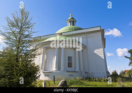 Goritsy, Kreis Kirillov, Vologda Region, Russland - 10. August 2015: Kirche der Dreifaltigkeit in der Voskresensky Goritsky Kloster Vologda region Stockfoto