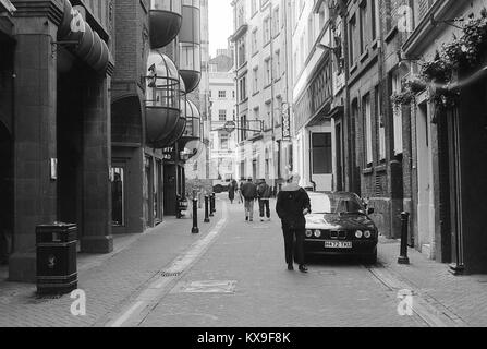 Schwarz-weiß Bilder der Mathew Street, Liverpool, ab Februar 1996 Stockfoto