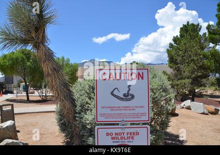 Klapperschlange Warnschild in New Mexiko USA Stockfoto