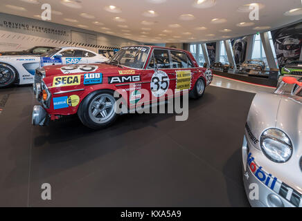 Ausstellung von slected Autos des AMG Niederlassung bei Mercedes Museum Stuttgart. Stockfoto