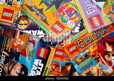 Tambow, Russische Föderation - November 19, 2017 Haufen Lego Zeitschriften. Full Frame. Studio gedreht. Stockfoto