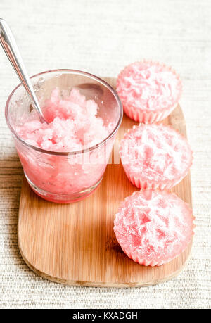 Erdbeer granita Stockfoto