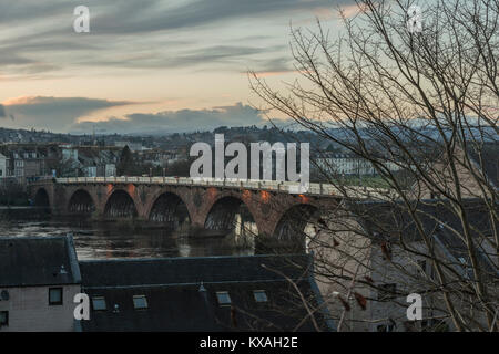 Smeaton's Bridge in der Innenstadt von Perth, Schottland, Großbritannien Stockfoto