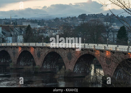 Smeaton's Bridge in der Innenstadt von Perth, Schottland, Großbritannien Stockfoto