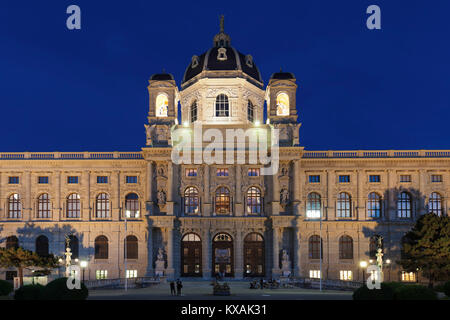 Natural History Museum, Maria Theresien Platz, Dämmerung, Wien, Österreich Stockfoto