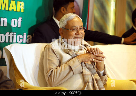 Jammu, Indien. 08 Jan, 2018. Nitish Kumar indischen Politikerin von Janta Dal United (JDU) und Chief Minister von Bihar visits heute in Jammu. Credit: Shilpa Thakur/Pacific Press/Alamy leben Nachrichten Stockfoto