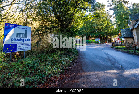 Großes Schild an den Pleasley Vale Business Park teil, die von der Europäischen Union finanziert. Stockfoto