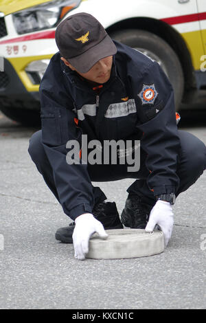 Dieser Eintrag bezieht sich auf ein Foto, das am 23. Oktober 2015 mit einer Sony DSC-RX10 Kamera aufgenommen wurde und eine nicht näher bezeichnete Szene oder ein Motiv dokumentiert. Stockfoto