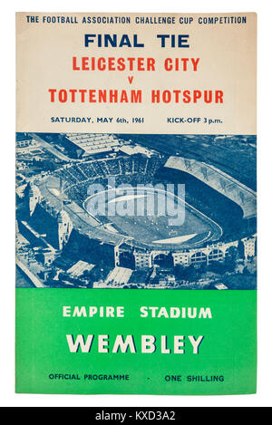 Offizielle Programm der FA-Cup Riegel im Wembley-stadion zwischen Leicester City und Tottenham Hotspur am Samstag, den 6. Mai 1961 Stockfoto