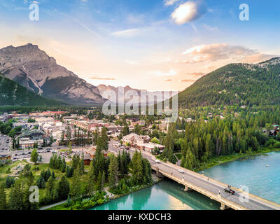 Stadtbild von Banff in den kanadischen Rocky Mountains in Alberta, Kanada Stockfoto