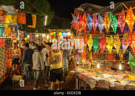GOA, INDIEN - 22. Februar: Goa Night Market am 22. Februar 2014, Goa, Indien Stockfoto