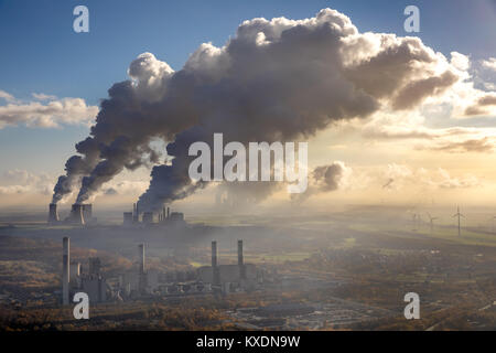 Braunkohlegefeuerten Kraftwerk Frimmersdorf braunkohlegefeuerten Kraftwerk, RWE Power AG Kraftwerk Neurath, BoA 2&3 der RWE Power AG Stockfoto