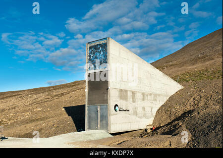 Eingang, Svalbard Global Seed Vault, weltweite Seed Vault, in Longyearbyen, Spitzbergen, Svalbard, Norwegen Stockfoto