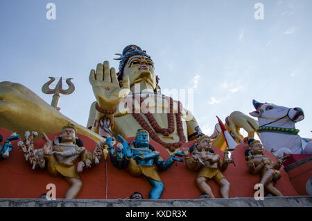 Shiva Statue, Omkareshwar, Indien Stockfoto