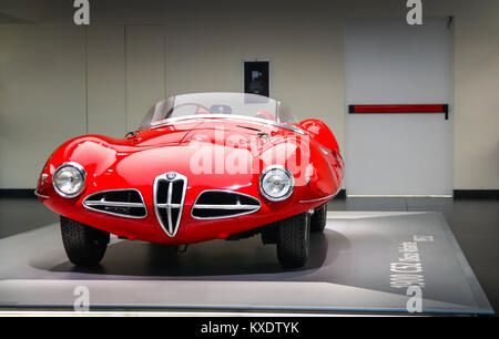 Ein super Alfa Romeo 1900 C 52 Disco Volante Modell auf Anzeige an das Historische Museum Alfa Romeo Stockfoto